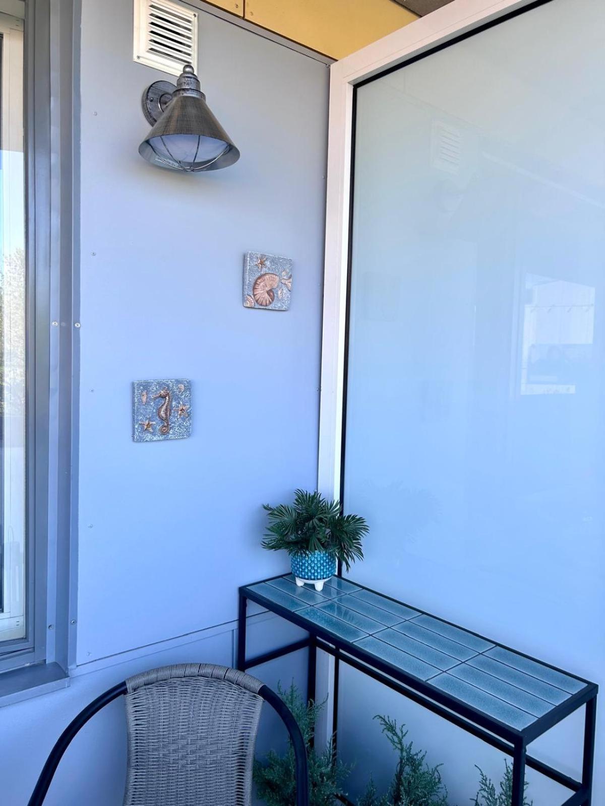 Stella'S Apartment - City Center - Free Secure Parking - Big Sun Terrace - Air Conditioning - Wifi - Tram To The Tallinn Bus Station And Old Town Luaran gambar