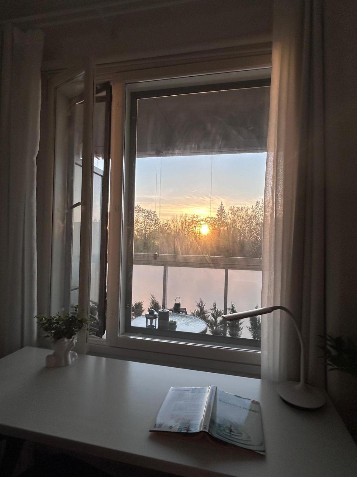 Stella'S Apartment - City Center - Free Secure Parking - Big Sun Terrace - Air Conditioning - Wifi - Tram To The Tallinn Bus Station And Old Town Luaran gambar