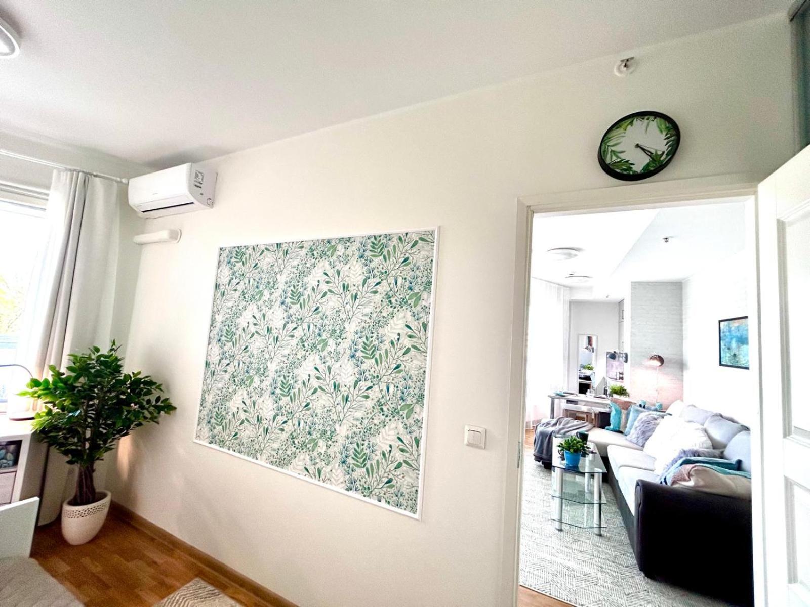 Stella'S Apartment - City Center - Free Secure Parking - Big Sun Terrace - Air Conditioning - Wifi - Tram To The Tallinn Bus Station And Old Town Luaran gambar